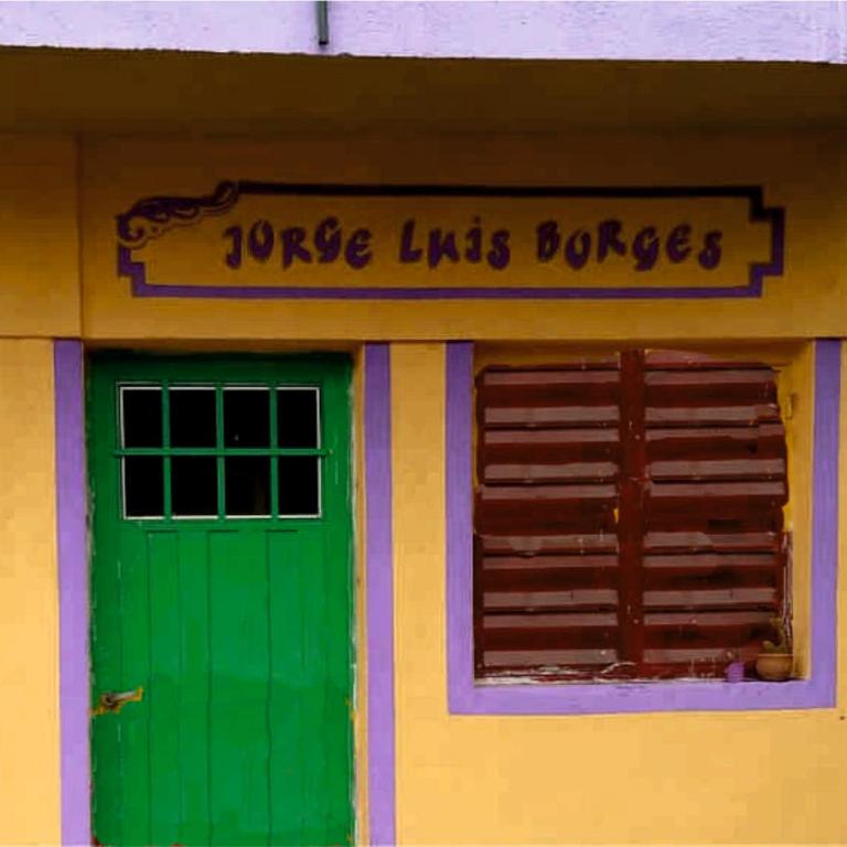 Letras Especiales - Habitación Triple Básica con baño compartido - 6