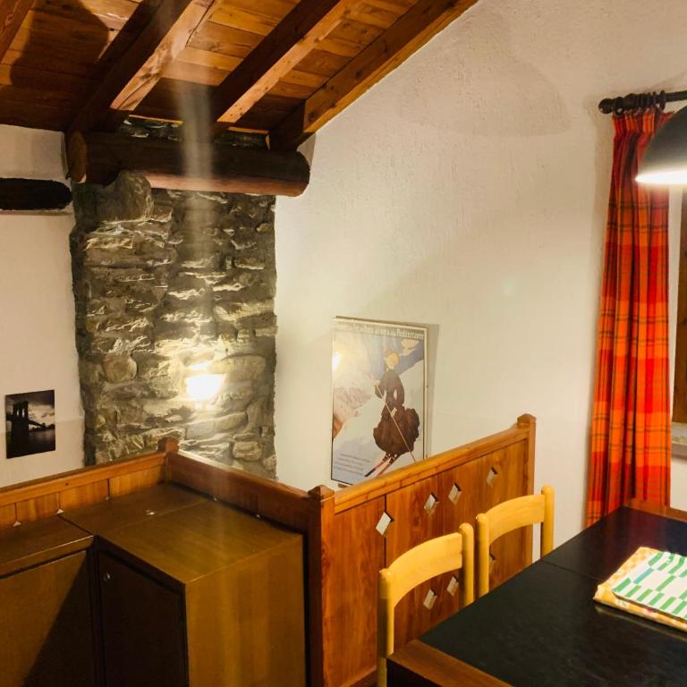 Hameau De Jadis - Two-Bedroom Chalet - 5