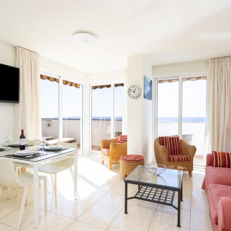 Penthouse Palm Mar - One-Bedroom Apartment - 17
