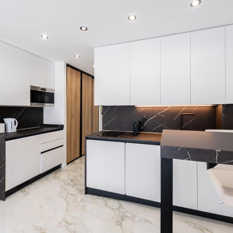 Large studio - 50m Cannes beach - terrace sea view - Estudio con terraza - 10