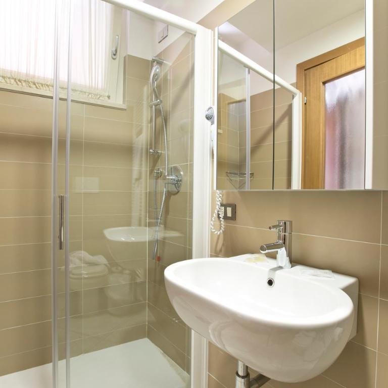Hotel Belvedere - Monolocale con Vista Lago - 11