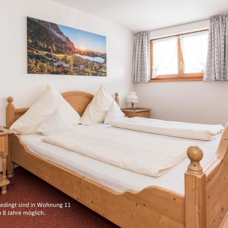 Gschwenderhaus Ferienwohnungen - Superior Apartment mit 2 Schlafzimmern und Balkon - 2