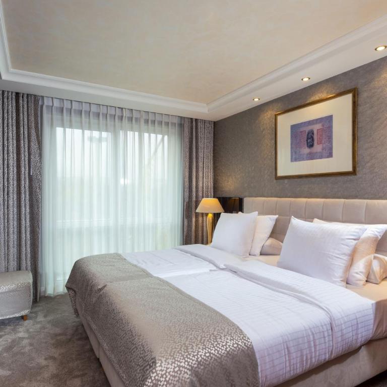 Maritim Hotel Würzburg - Suite - 1