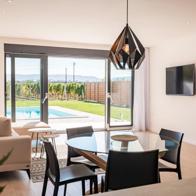 olive tree house - Two-Bedroom House - 3