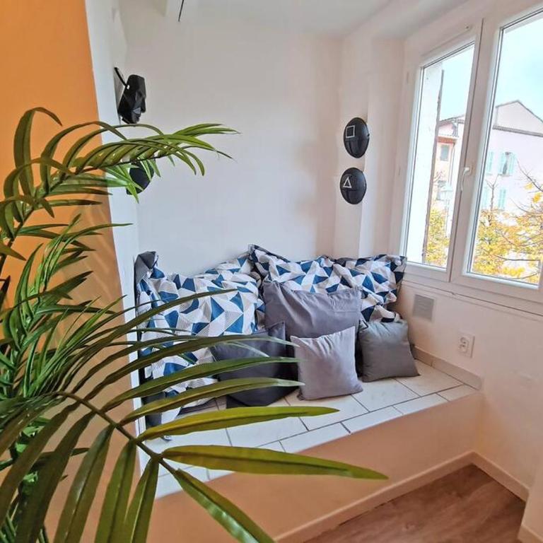 GregBnb - T2 Design 43m2 - Toulon Est - Wifi Fibre - n2 - One-Bedroom Apartment - 11