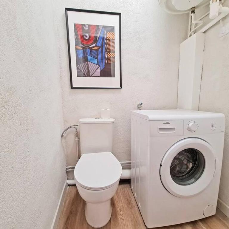 GregBnb - T2 Design 43m2 - Toulon Est - Wifi Fibre - n2 - One-Bedroom Apartment - 13