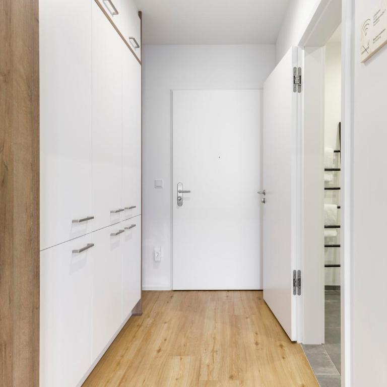 Limehome Augsburg Am Katzenstadel - Suite S - 7