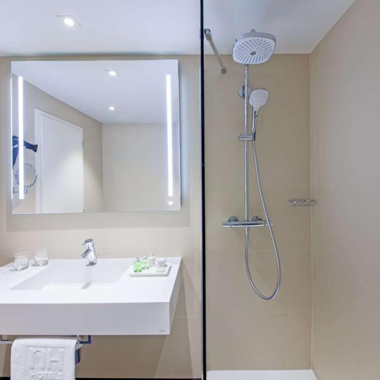 Hotel Geneva by Fassbind - Chambre Double ou Lits Jumeaux - 5