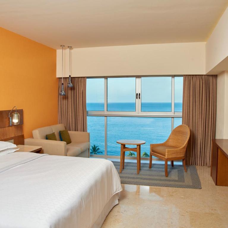 Sheraton Buganvilias Puerto Vallarta - Habitación Club Level Sheraton Club con vistas a la bahía - 1 cama extragrande - 3