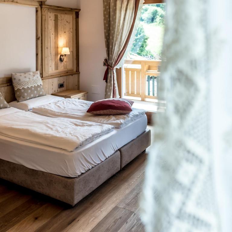 Tevini Dolomites Charming Hotel - Junior Suite Deluxe - 2