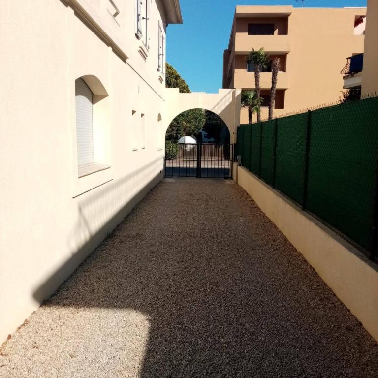 Stylish New 1 bedroom apartment in juan les pins - One-Bedroom Apartment - 18
