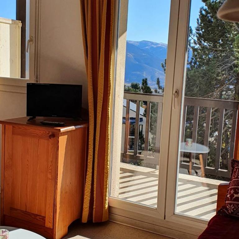 Studio cosy à Font romeu avec Piscine et superbe vue - Studio - 10
