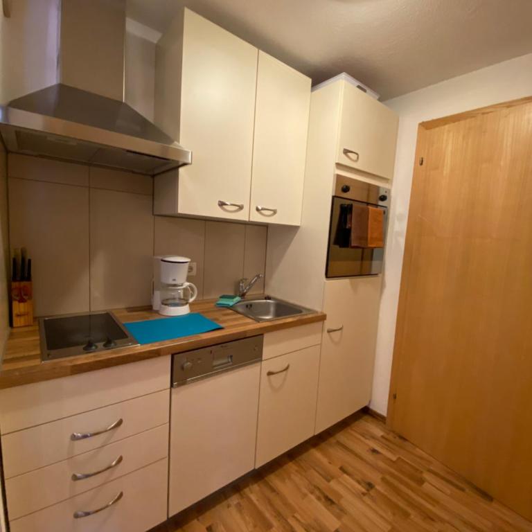 Haus Evelin - Apartment mit 1 Schlafzimmer und Terrasse - 9