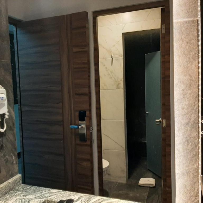 Amarterra Hotel Boutique - Deluxe Queen Room - 11
