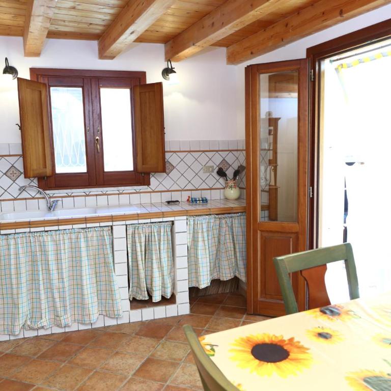 Terrazza Vittorio (by Vacation Service) - Two-Bedroom House - 6