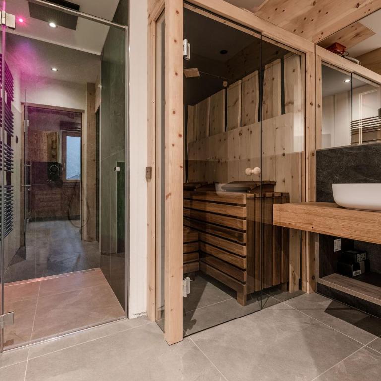 Nidaris - Luxury Private Spa Suites - Suite - 13