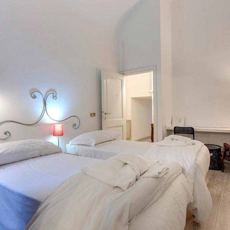 Parione 12 - Appartamento con 2 Camere da Letto - 34