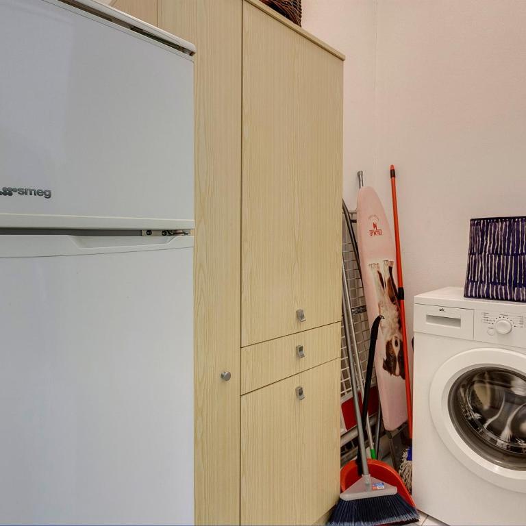Parione 12 - Appartamento con 2 Camere da Letto - 31