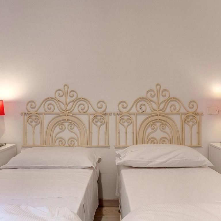 Parione 12 - Appartamento con 2 Camere da Letto - 29