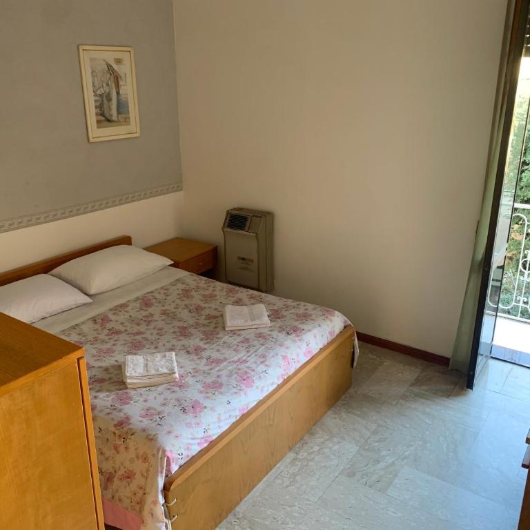 Hotel Apollo - Camera Matrimoniale - 1