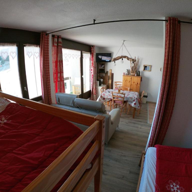 Studio Yomeo - La Joue Du Loup - Pied des pistes - 30M2 1 à 5 personnes - Studio - Vue sur Montagne - 25