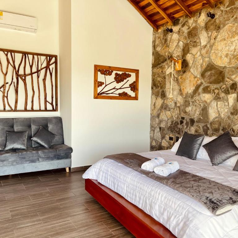 Hotel Campestre Palmas del Zamorano - Suite Deluxe - 11