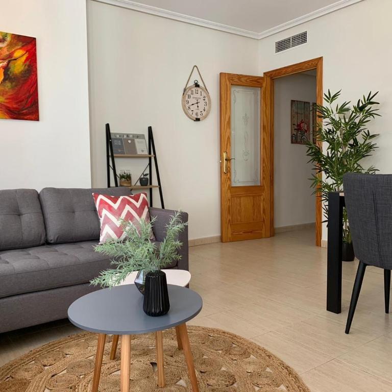 Appartement Bulevard - Two-Bedroom Apartment - 4