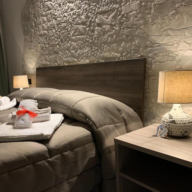 Villa Anna GuestHouse - Salento Airport Stay & Free Parking - King Room - 14