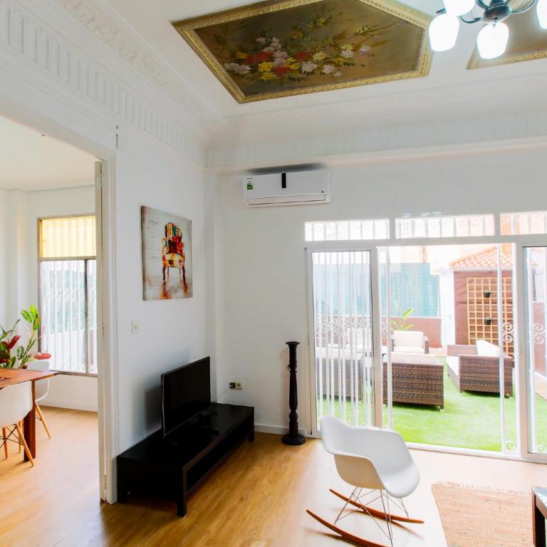 Total Valencia Terrace - Five-Bedroom Apartment with Terrace - 12
