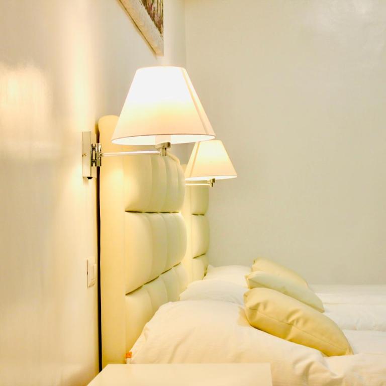 Hotel 900 Toscana - Camera Tripla Superior - 2