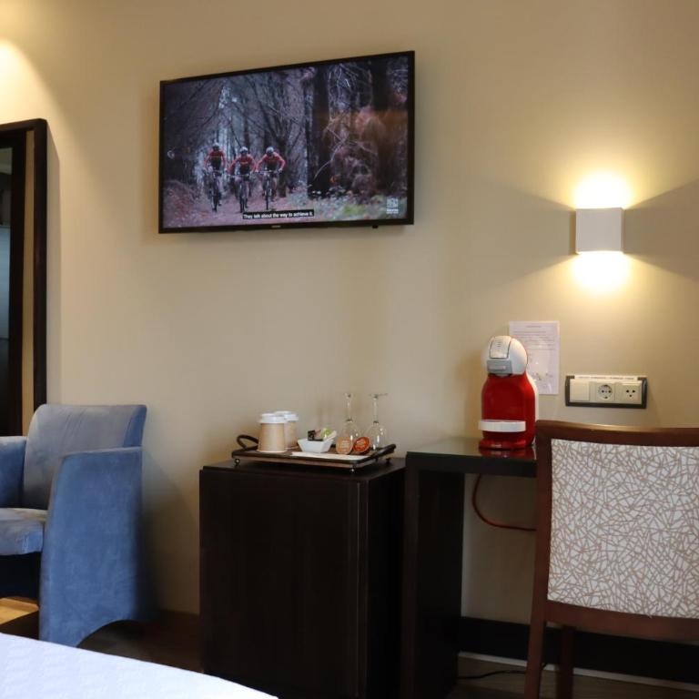 Montemar - Superior Double or Twin Room with Terrace - 8