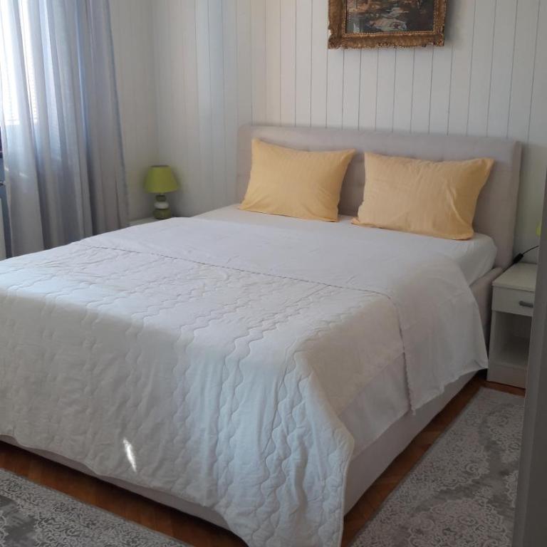 Apartman Oasis 2 Ilidza - Apartman - 14