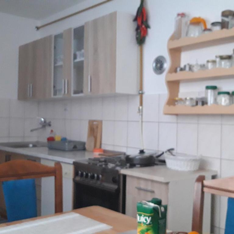 Apartman Oasis 2 Ilidza - Apartman - 10