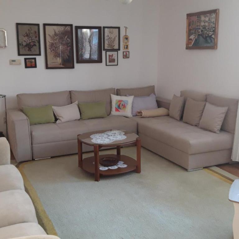 Apartman Oasis 2 Ilidza - Apartman - 7