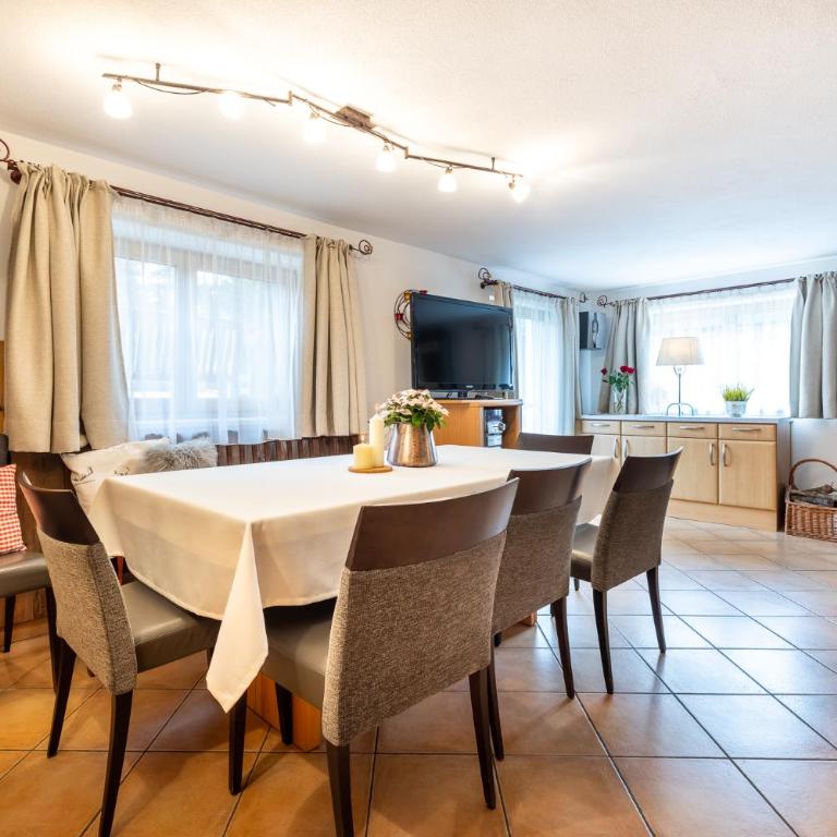 Sportpension Bergblick - Apartment mit 3 Schlafzimmern und Terrasse - 12