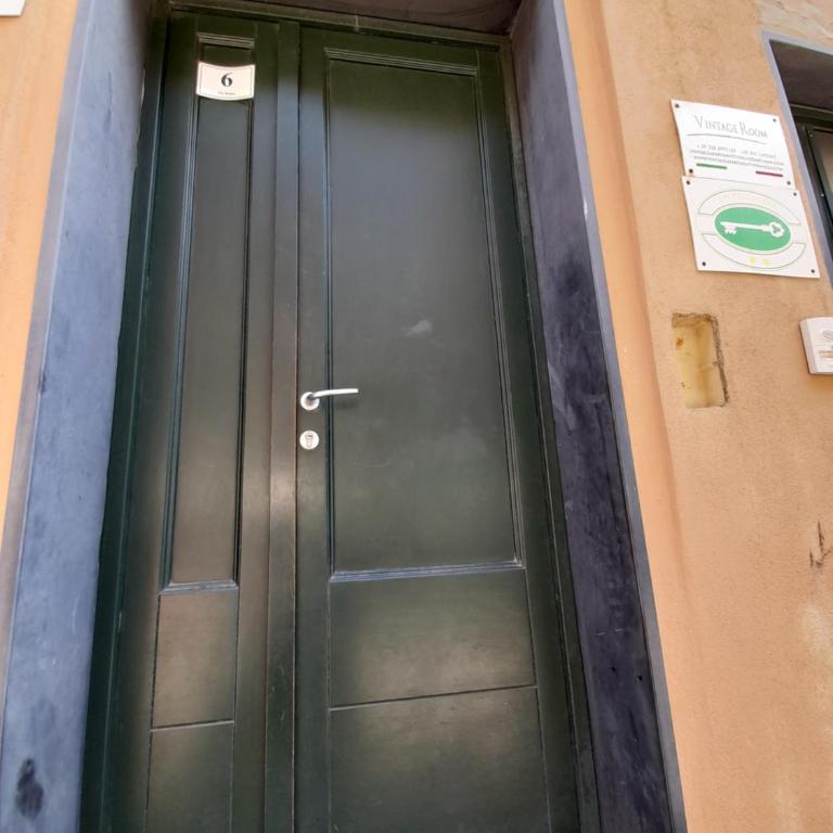 NICHOLISA Apartment - Wifi kitchen and AC - Two-Bedroom Apartment with City View - 28