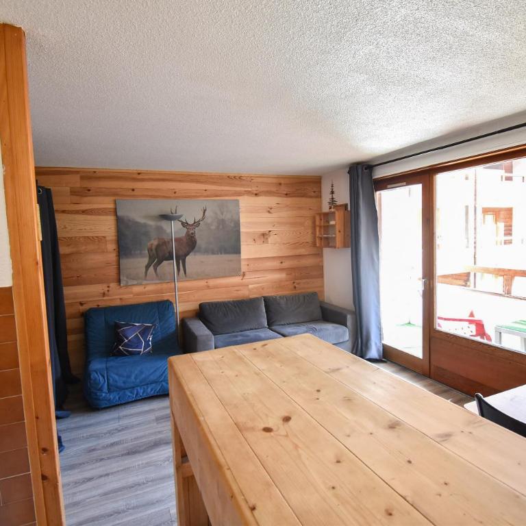 L'Enchalpe, Grand et lumineux studio avec coin montagne 5 personnes, 60m des pistes, PISCINE COUVERTE, WIFI, grand balcon expo EST, DRAPS NON COMPRIS - Studio - Vue sur Montagne - 3