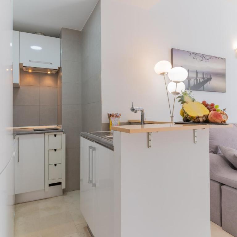 Apartamentos Castillo by Sur Suites - Apartamento Estudio - 3