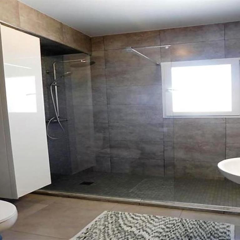 Villa Luxueuse HIVA OA à 3 min à pied de la plage - Villa - 40