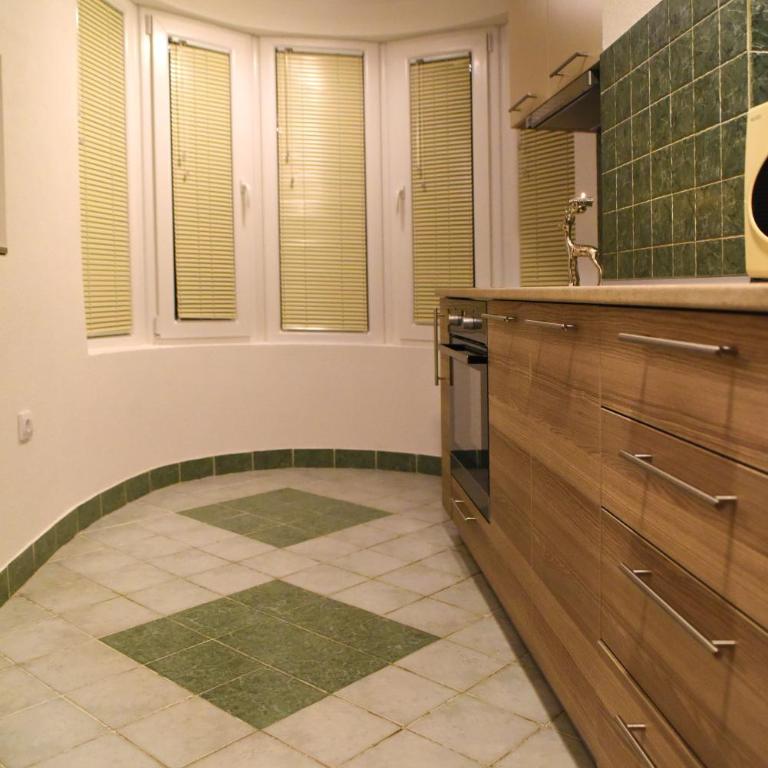 CIRIĆ APARTMANI - Apartman sa 3 Spavaće Sobe - 5