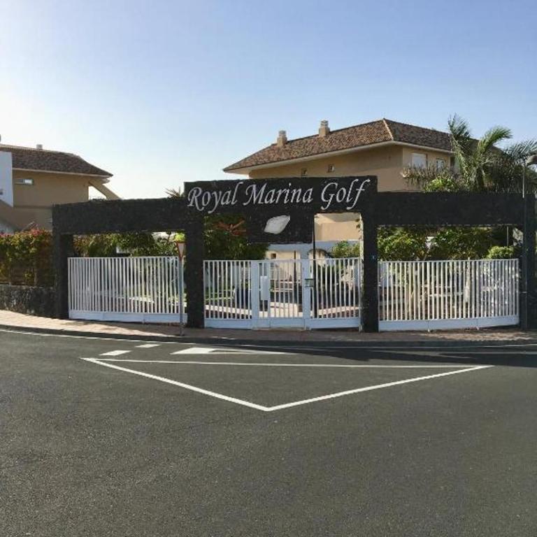 DeLuxe Apt. 110qm+Terrasse 60qm Pool WIFI Golf Yachthafen - Apartamento de 2 dormitorios - 20