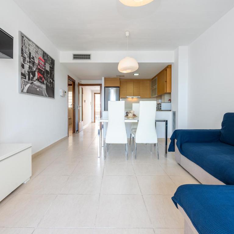Hauzify I Apartaments Panoramic - Apartamento con terraza - 1a o 2a planta - 4