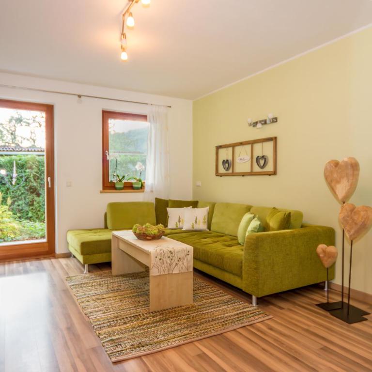Lampenhof - Two-Bedroom Apartment - 4