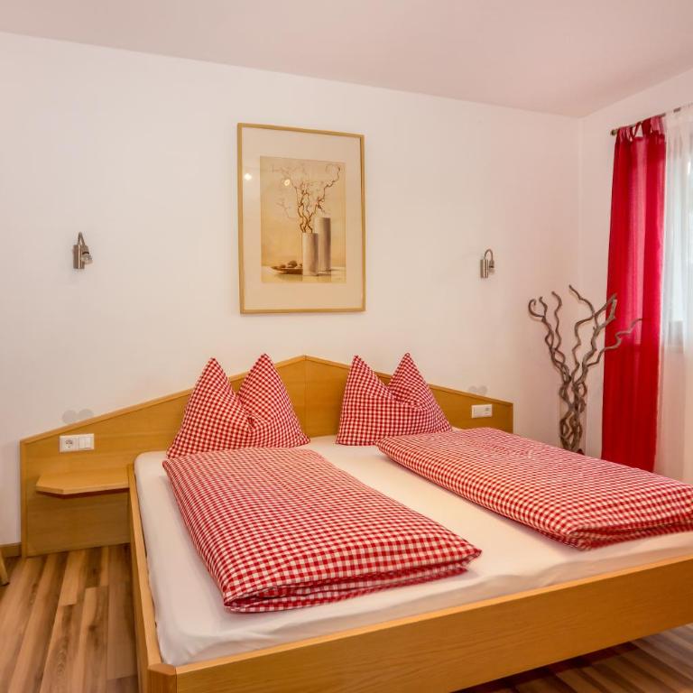 Lampenhof - Two-Bedroom Apartment - 6