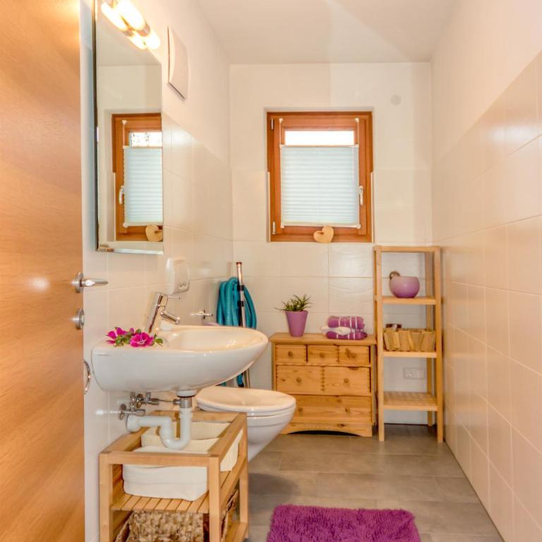 Lampenhof - Two-Bedroom Apartment - 9
