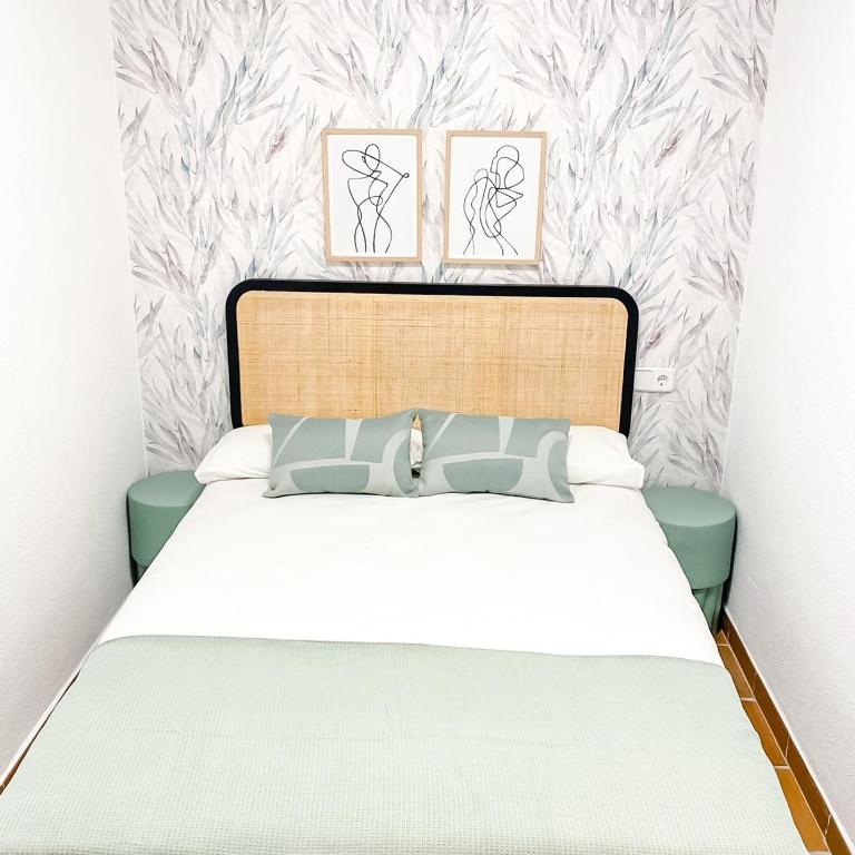 Apartamentos Arttyfal con parking y WiFi by SURYNIEVE - Apartamento Deluxe con aparcamiento - 3