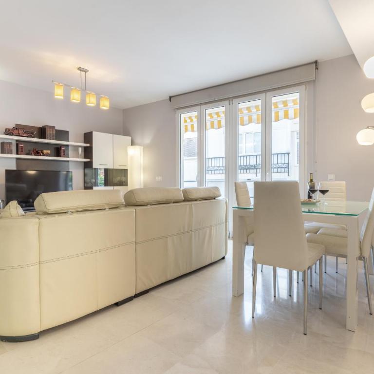 Apartamentos Castillo by Sur Suites - Apartamento de 2 dormitorios con terraza adaptado para personas con discapacidad - 10