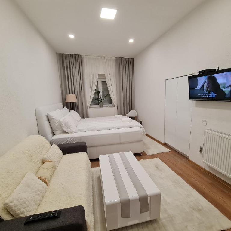 Dino - Standard Apartment - 1