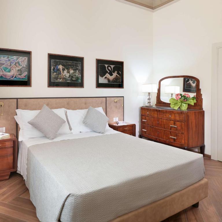 Residenza Mondragone - Camera Matrimoniale Standard - 4