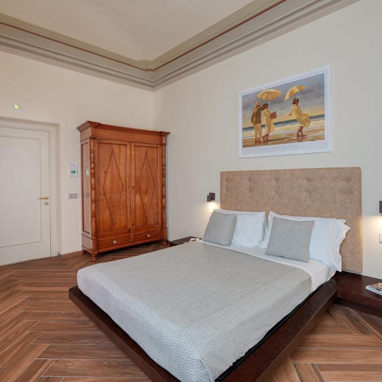 Residenza Mondragone - Camera Queen Standard - 1